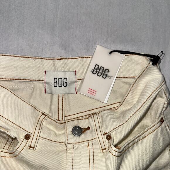 BDG Urban Outfitters Loose Straight Jeans NWT Size 24 Destroyed Ivory High Rise - Picture 7 of 16